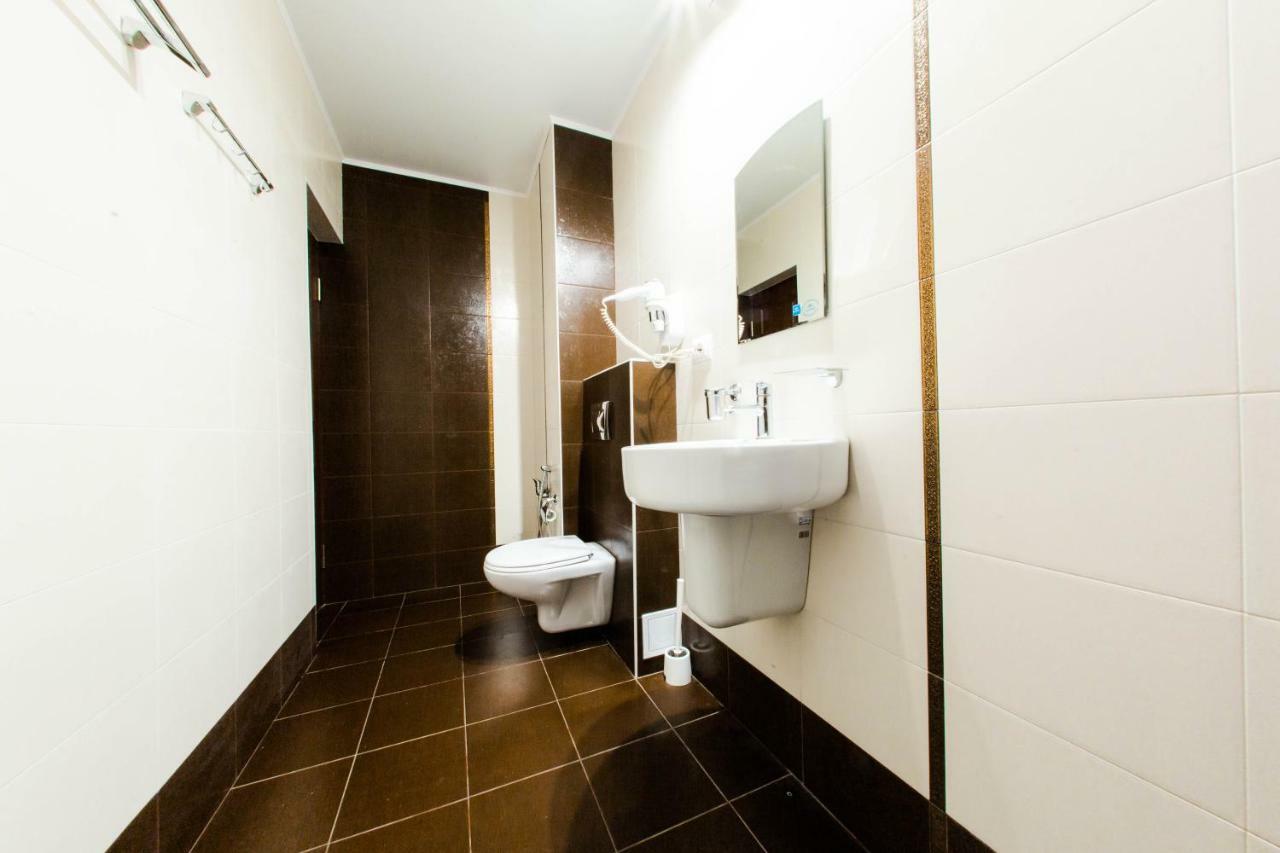 Pitsunda Hotel Екстер'єр фото