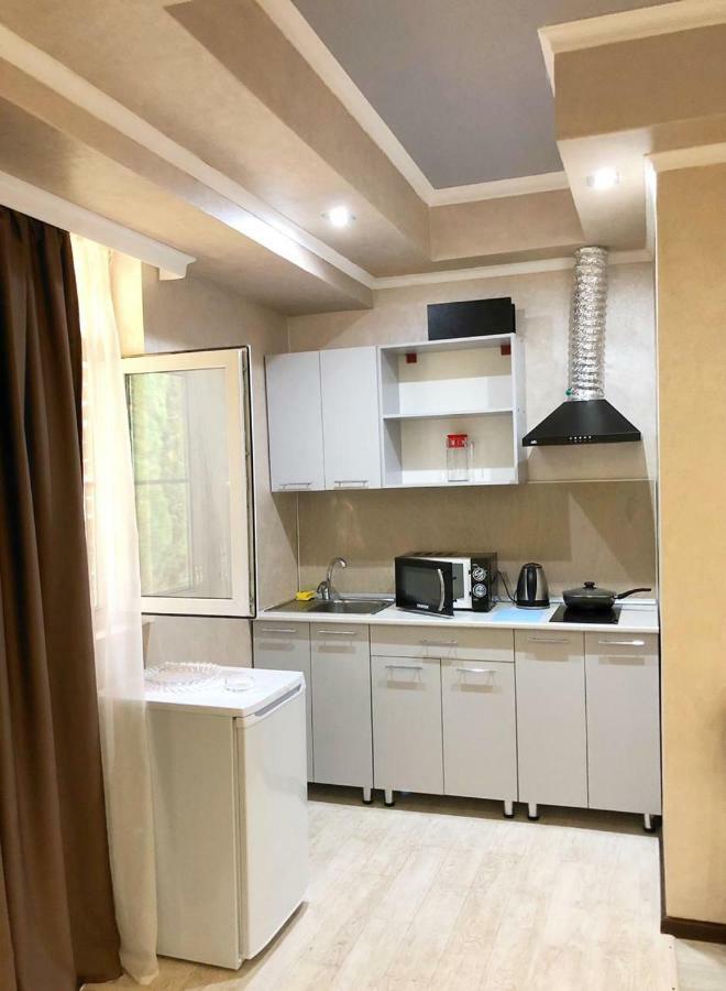 Pitsunda Hotel Екстер'єр фото